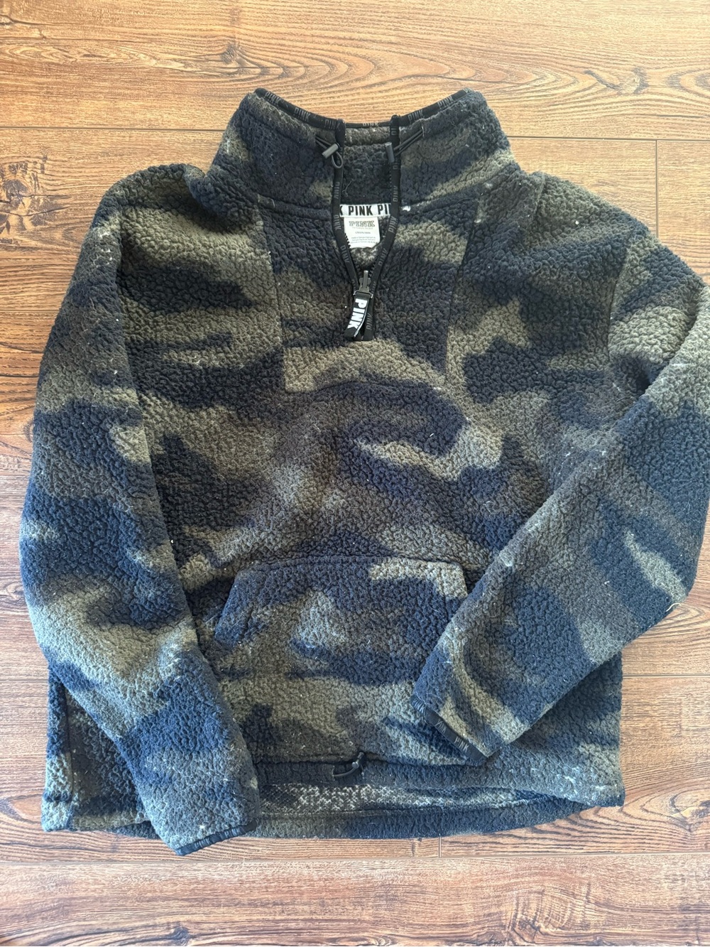 PINK Victoria's Secret Olive & Black Camo Sherpa Half-Zip Pullover